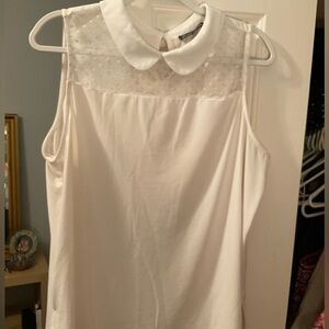 Women’s collared blouse